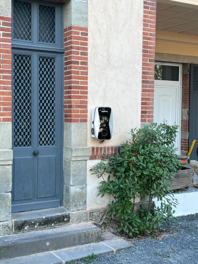 Chateau Segot Neuilly-le-Réal Kültér fotó
